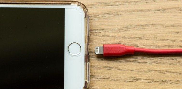Por que a bateria do iPhone descarrega rápido?